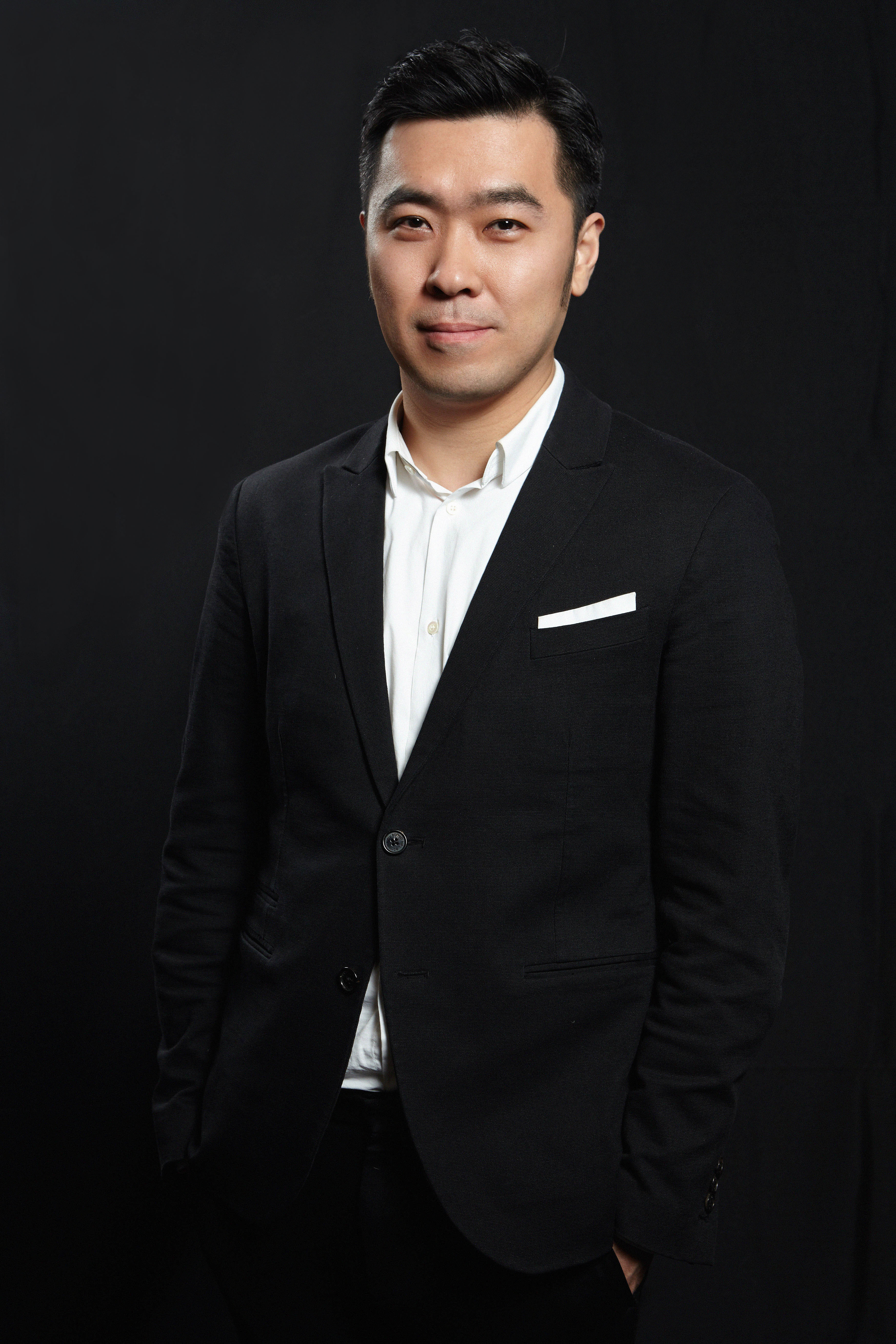 第九届青葱计划复审导师团邀请到了五位行业内资深影