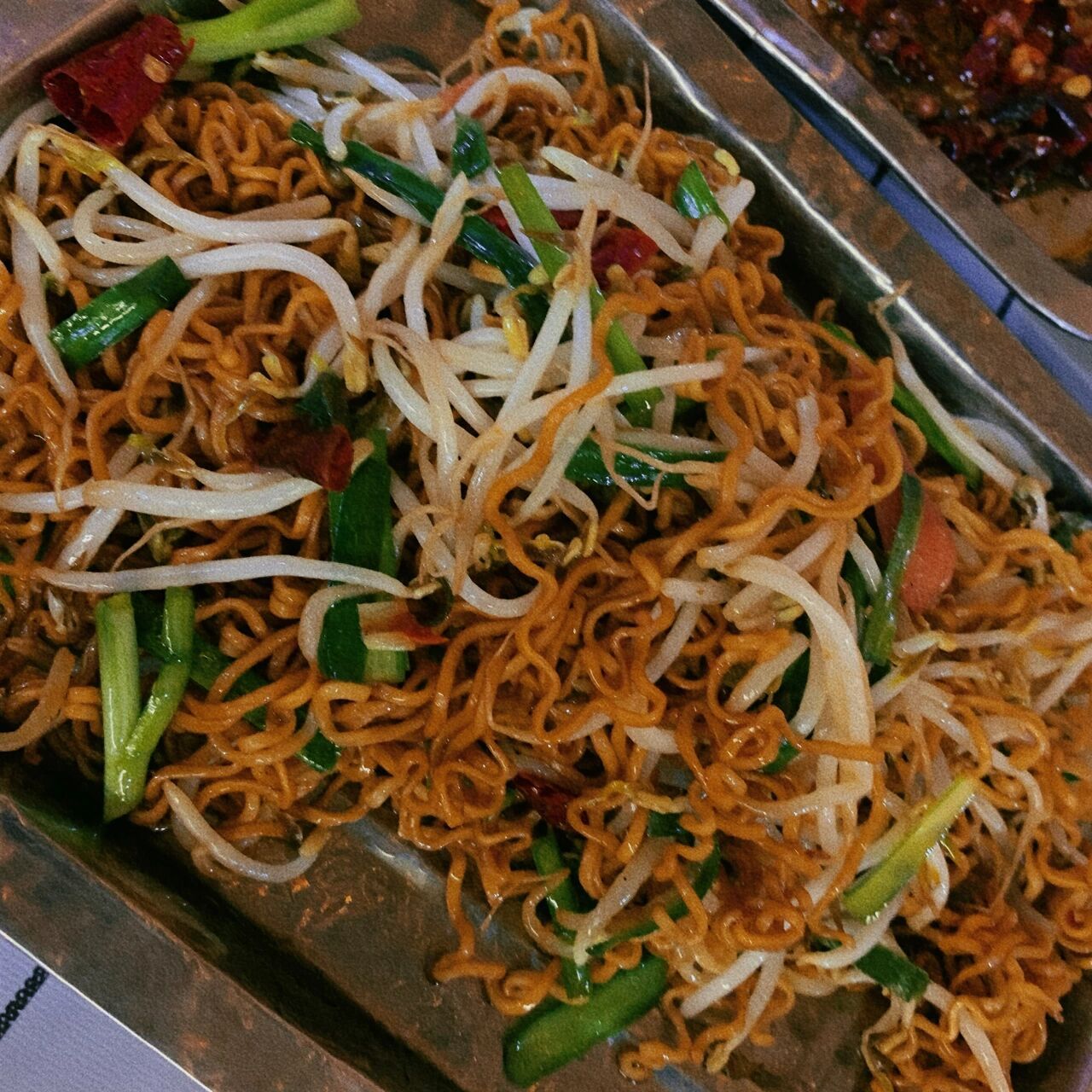 郑州周边美食99新密郑喜旺烧烤正宗新密虾尾 夏天少不了吃夜市,夜市