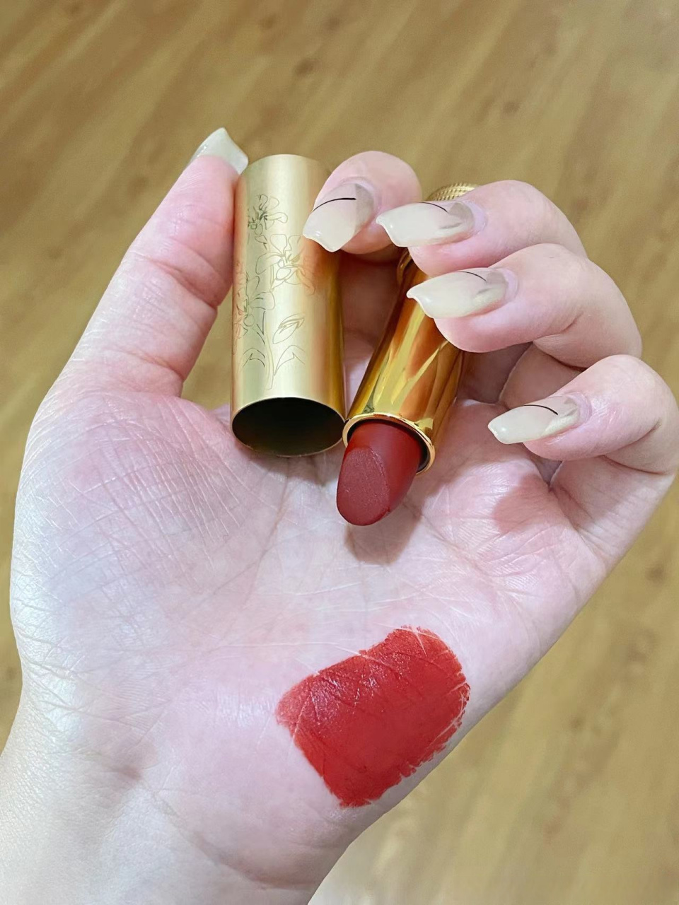 秋天就要红糖栗子棕93 美到心坎里了~ sefreaia 09复古红棕 糅了暖