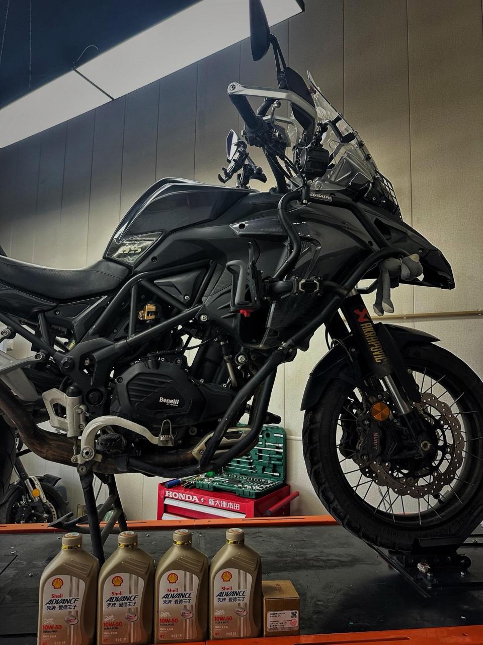 金鹏502到店大保养