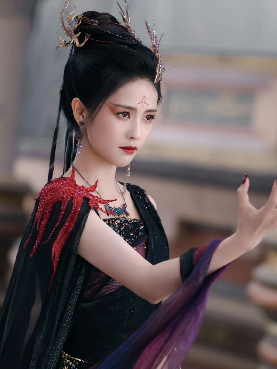 长月烬明桑酒黑化