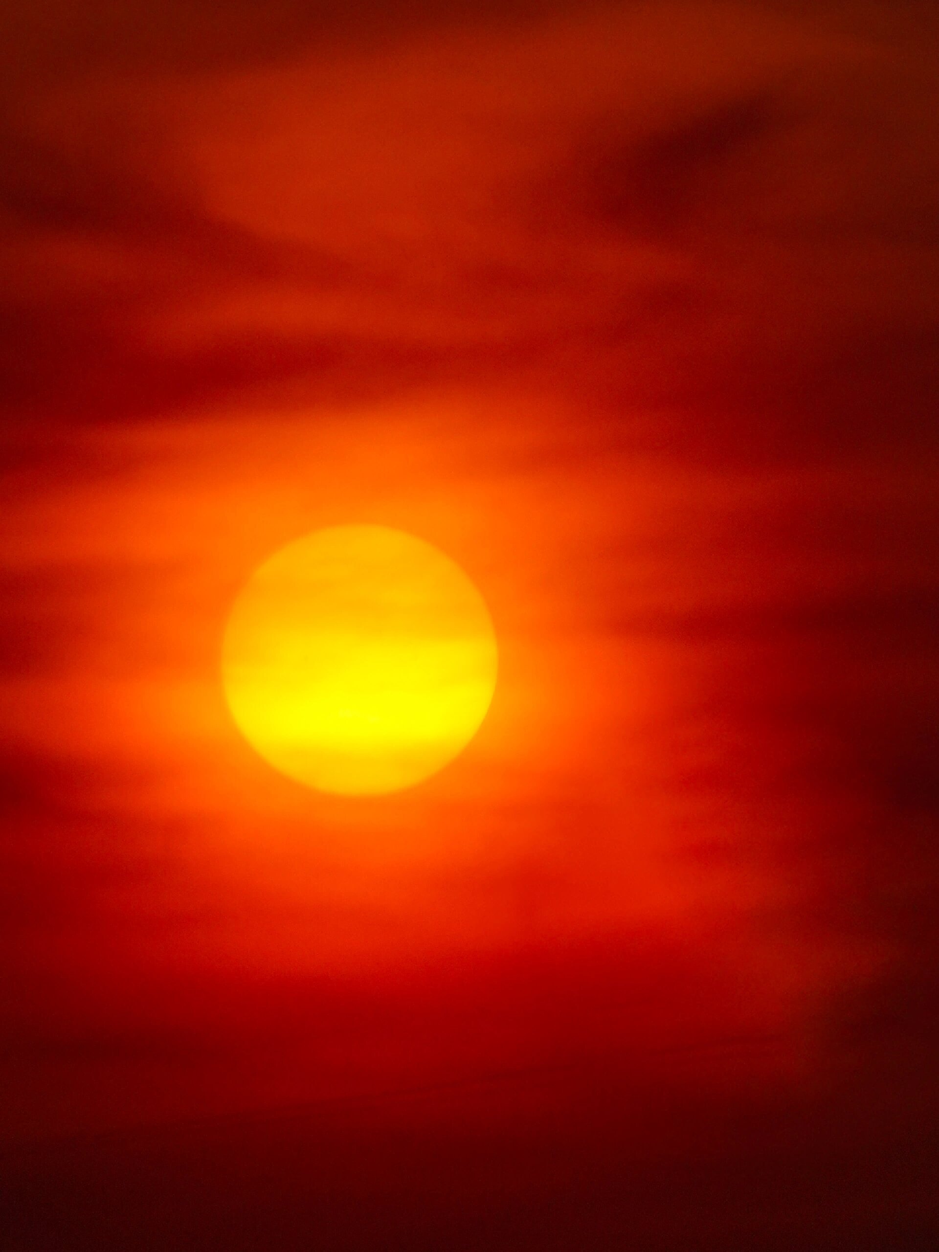 回京路上遇见的红太阳