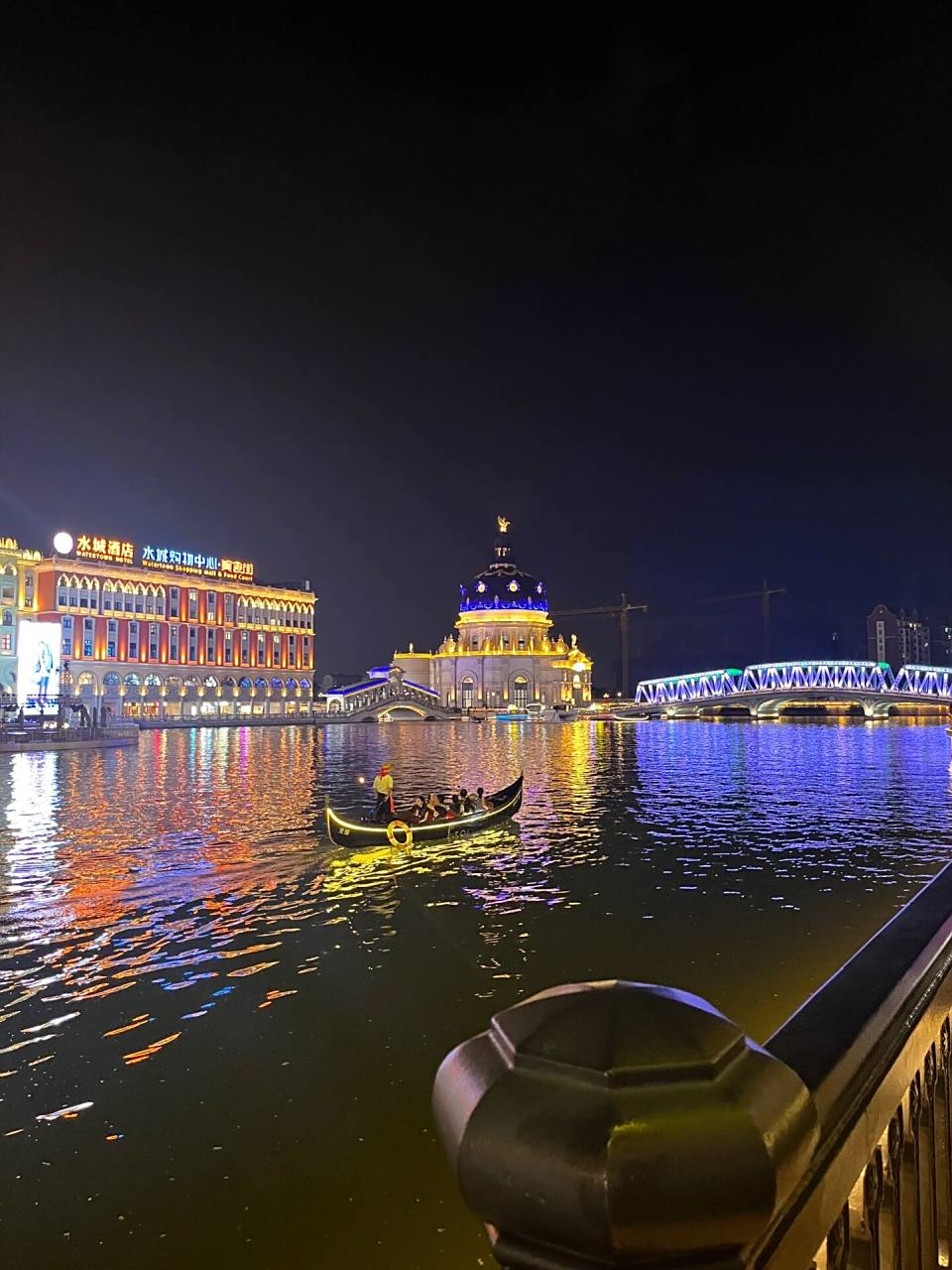 江阴网红景点飞马水城打卡 说起江阴的网红景点肯定是飞马水城了,进去