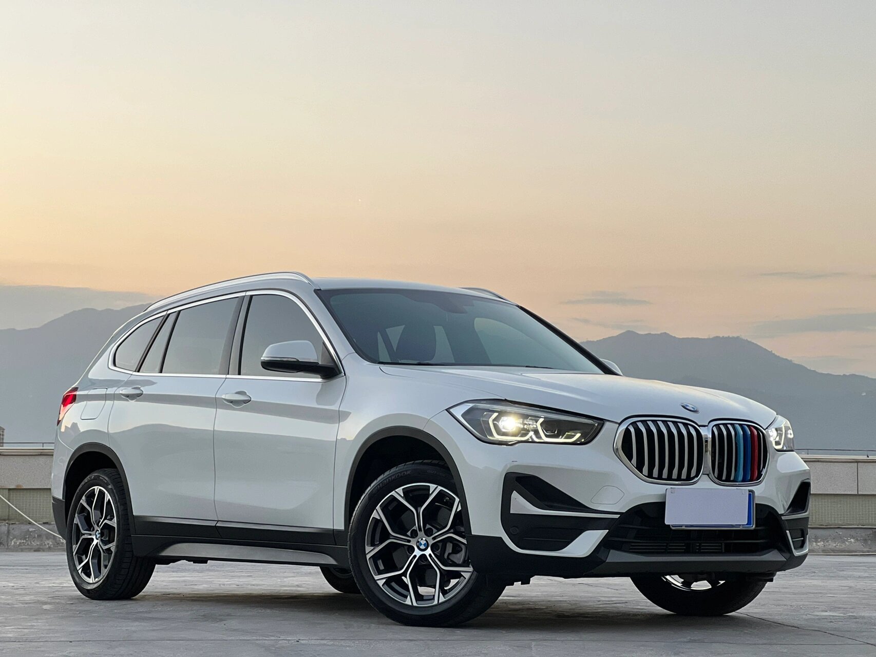 21款宝马x1 2.0t领先版 2021年宝马x1,2.0领先新车指导价30.