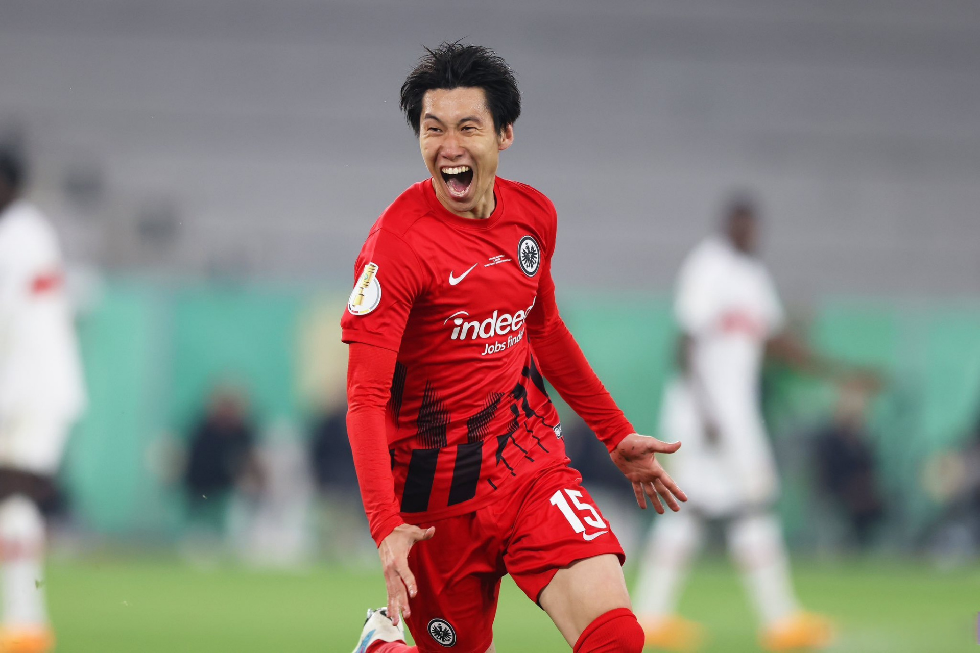 镰田大地选择加盟ac米兰,按计划将一周后官宣