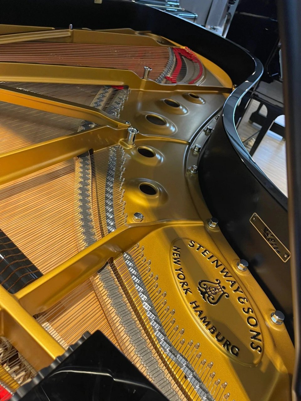 211cm 产地:德国汉堡 原装进口未出售过的汉堡施坦威b211三角钢琴