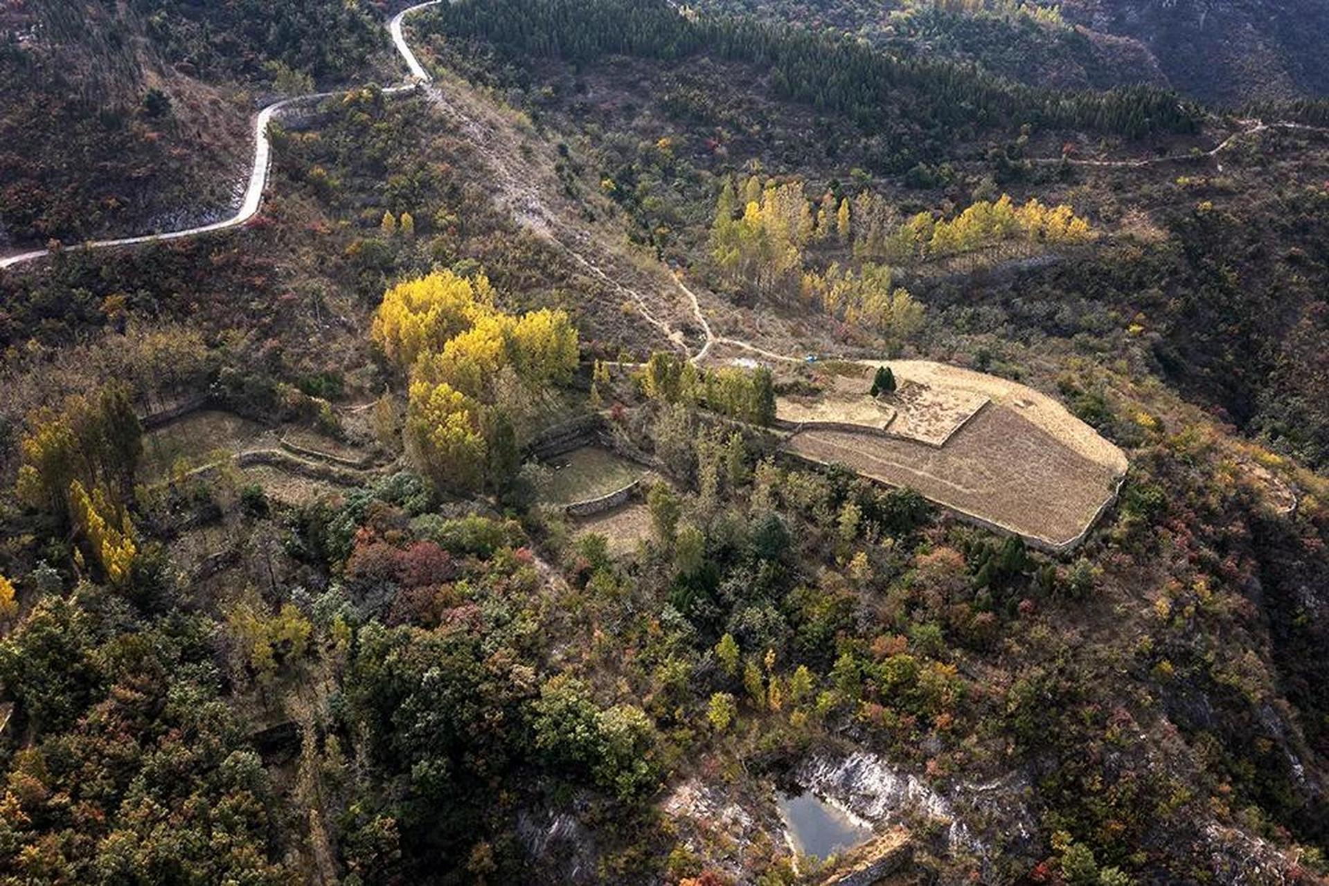 河南辉县拍石头乡欢迎你!