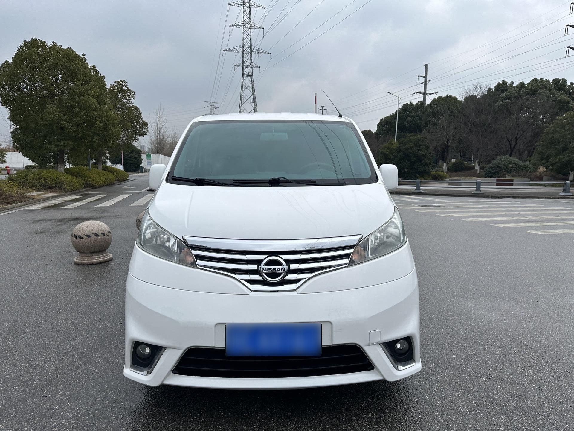 尼桑商务车640报价图片