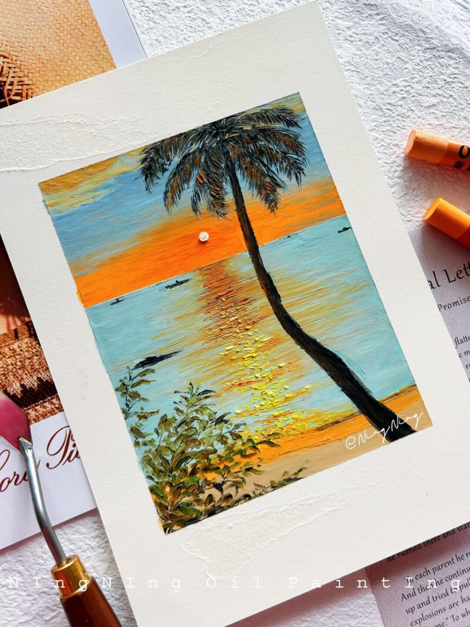 落日沉溺于橘色的海,晚风沦陷于赤城的爱 素材:@衣领 油画棒:彩研小白