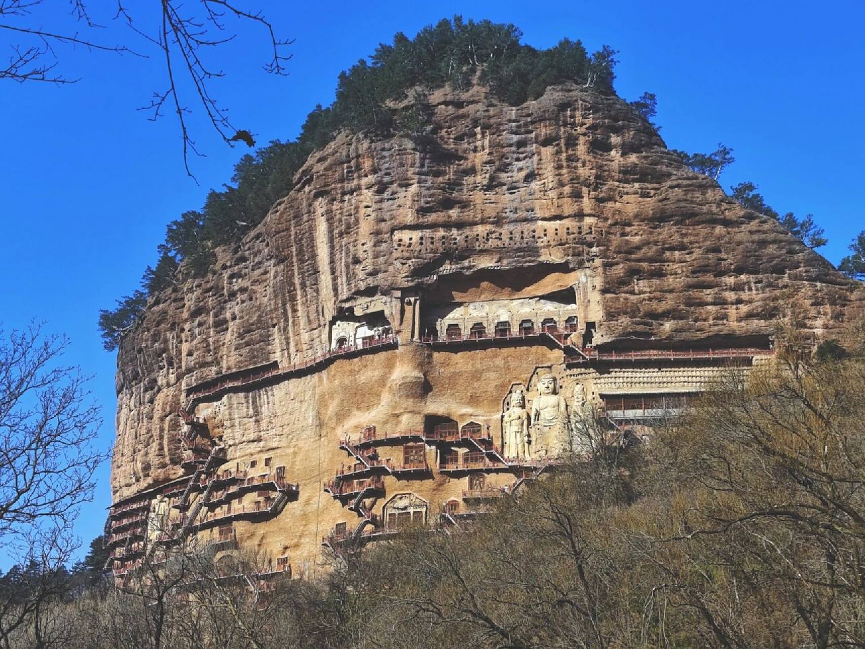 天水麦积山石窟一日游 从宝鸡自驾出发,两个多小时就可以到达,如果不