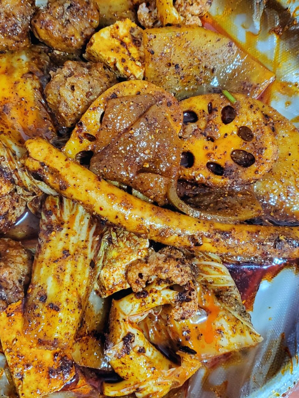 天水排名第一的麻辣烫 吃到了传说中的海英麻辣烫  手擀粉很攒劲,麻麻