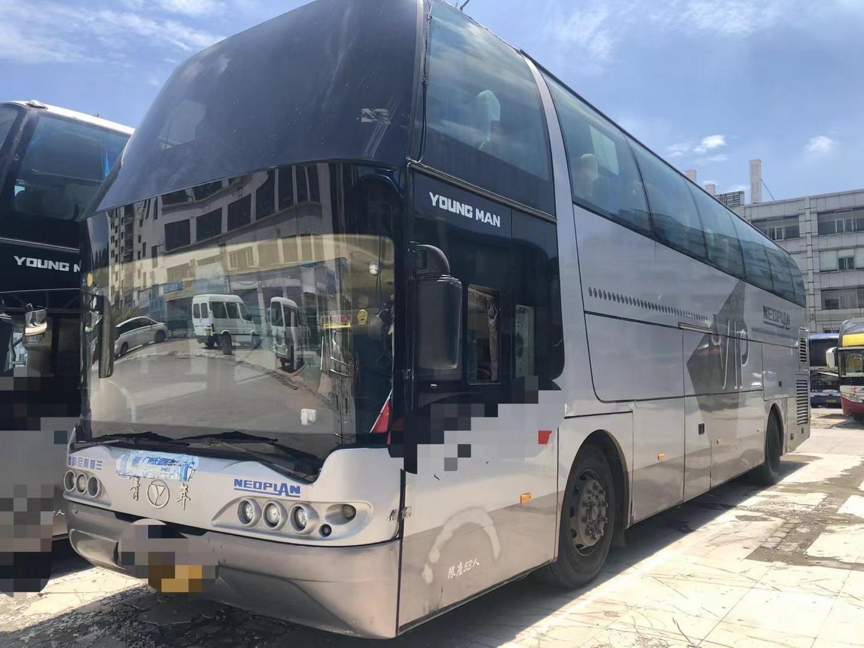 2014年11月落户的青年尼奥普兰一层半客车jnp6120fs,国四排放,潍柴12.