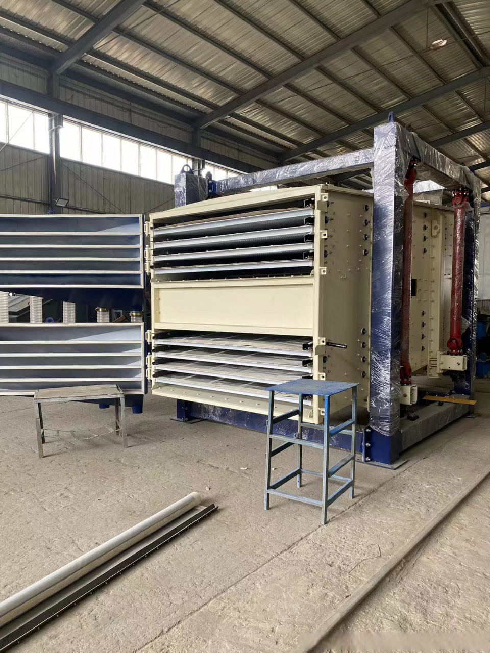 机制砂分级设备 摇晃筛沙机 1536摇摆筛型号#直线筛