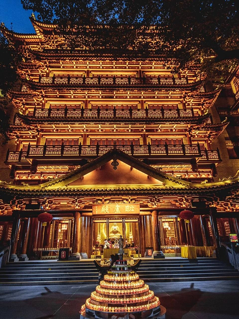 广州大佛古寺9696闹市里的灯火阑珊处 走在熙熙攘攘的的北京路