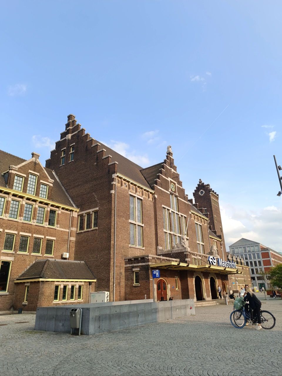 马斯特里赫特大学交换第一周 从29号到马城算起,也算是呆了小小一周.