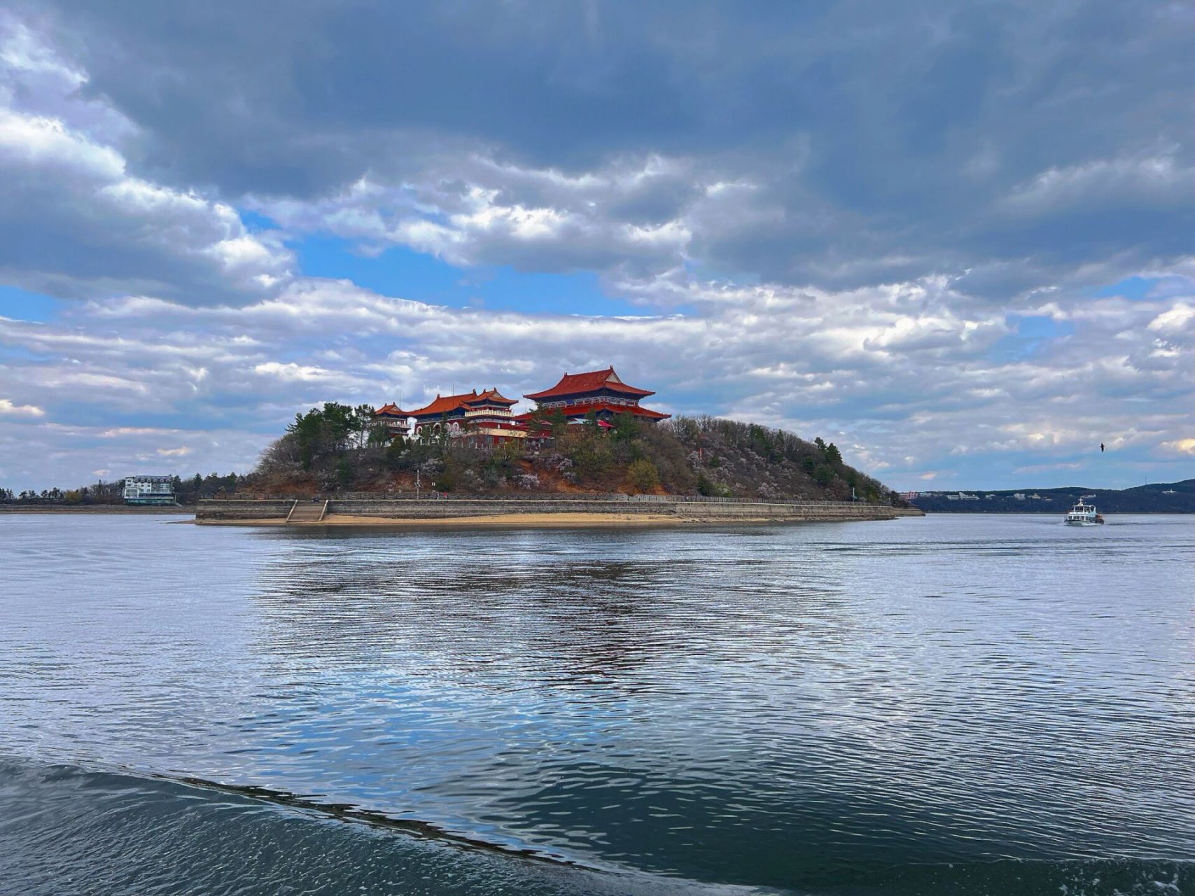 藏在黑龙江的宝藏冷门景区～ 这里就是位于牡丹江市的镜泊湖自然风景