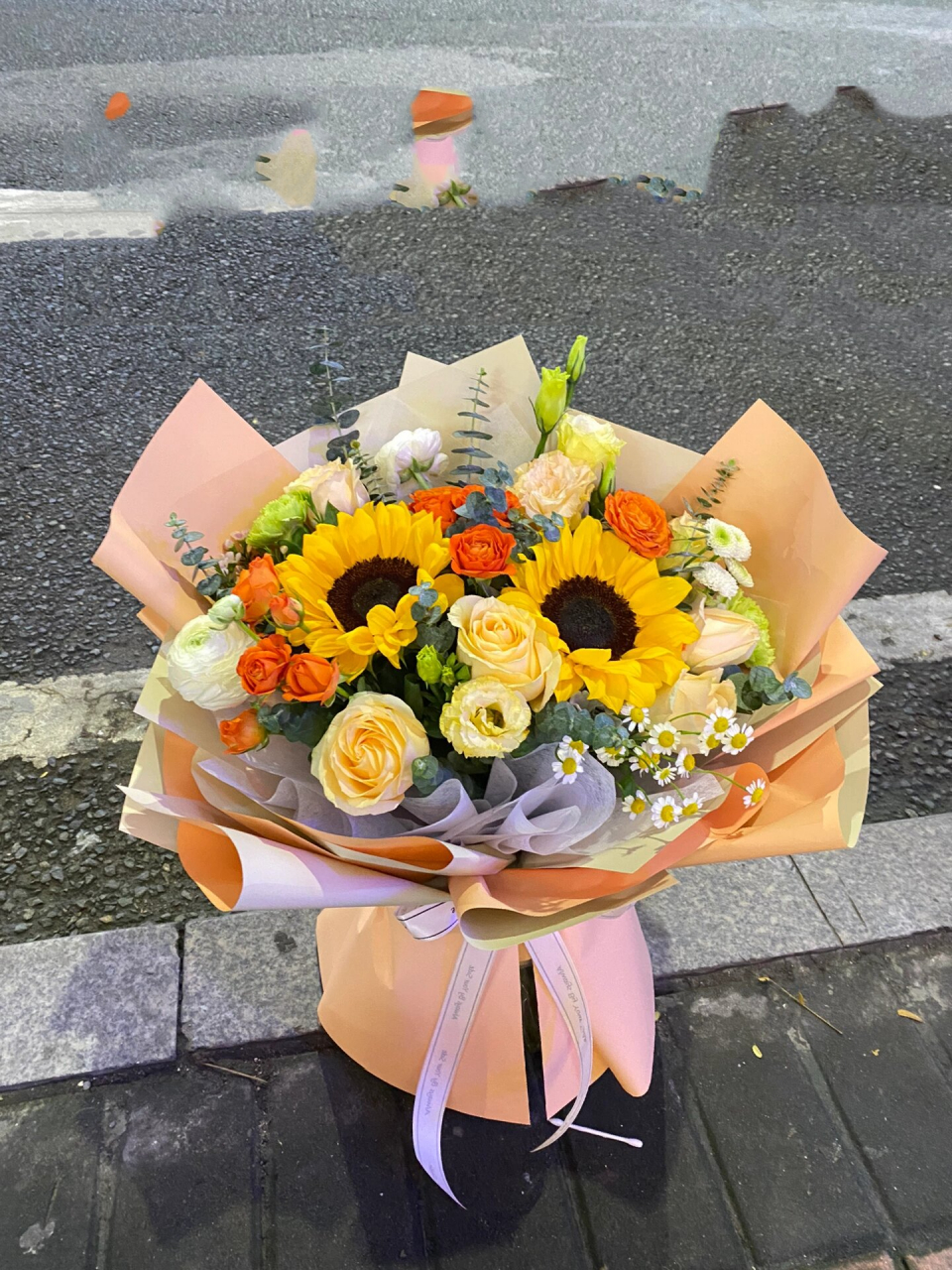 成人礼花束毕业花束向日葵花束送妈妈生日礼物