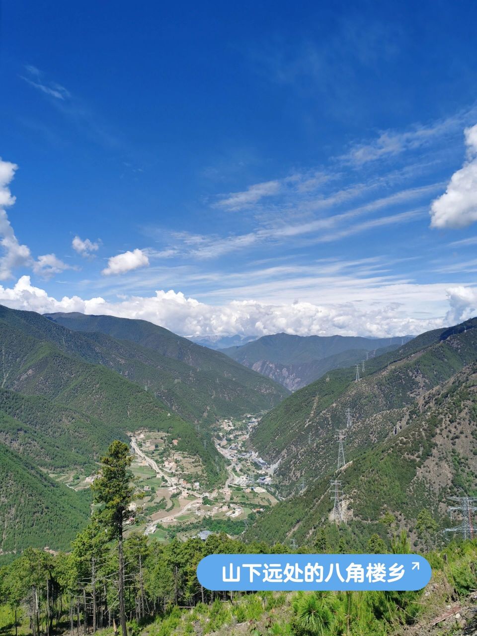 雅江的一个小众但惊艳的圣地:帕姆岭寺景区 位于雅江八角楼乡往东约14