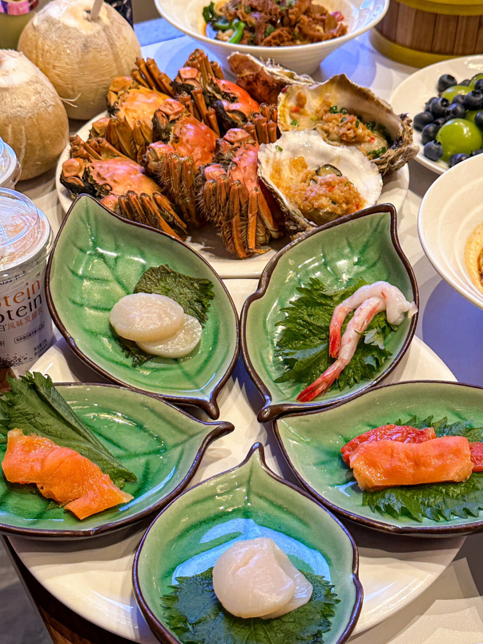 这个天也真的适合来泡澡08洗浴中心的自助餐光吃海鲜02水果91