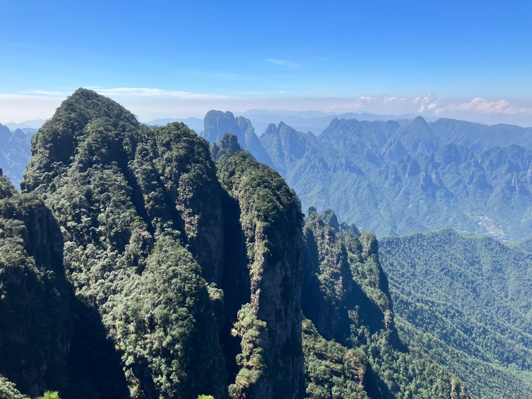 圣堂山风景图片