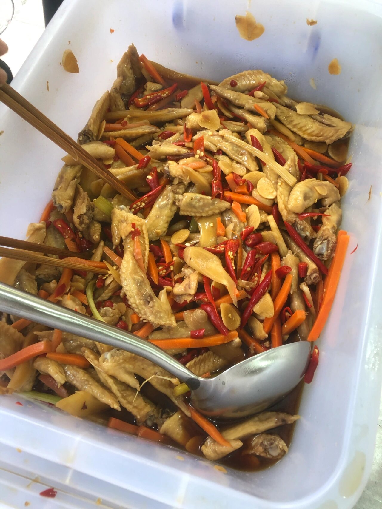 宜州有名的凉菜,李贵凉菜 读高中的时候班里面的女生最喜欢吃的李贵