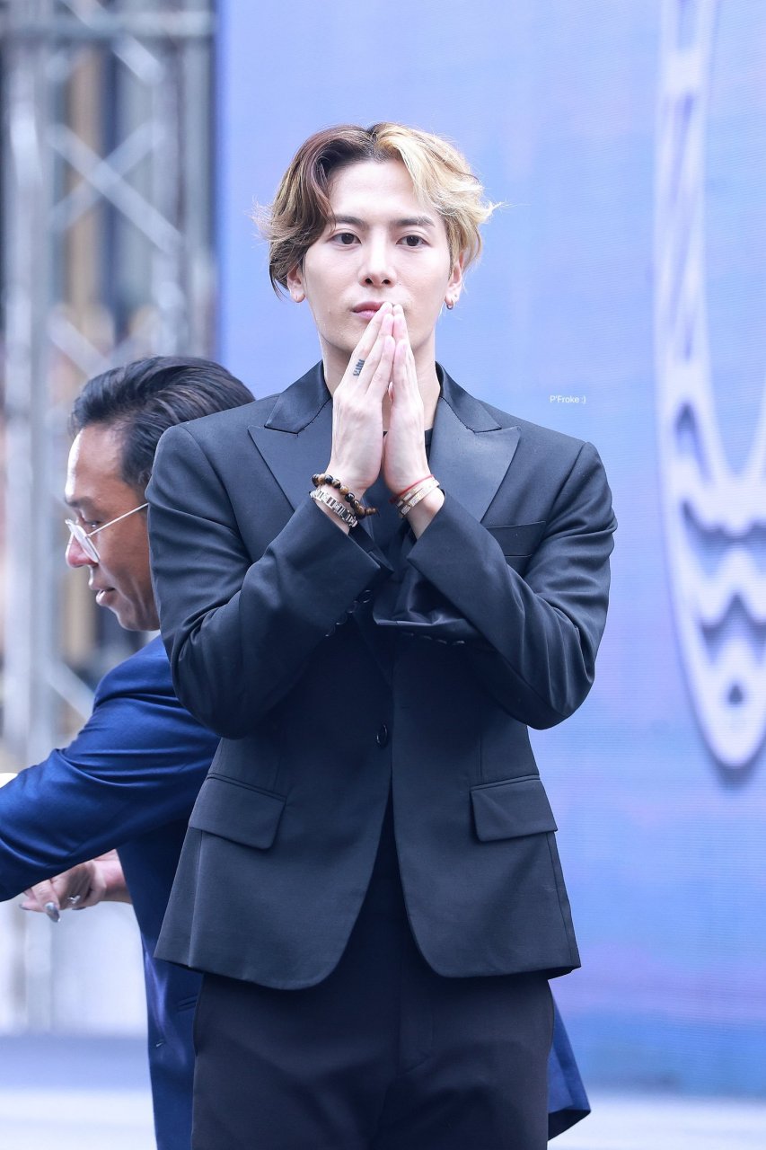 泰国c2品牌活动@王嘉尔 相关  大帅哥连头发丝儿都散发着魅力  〔06