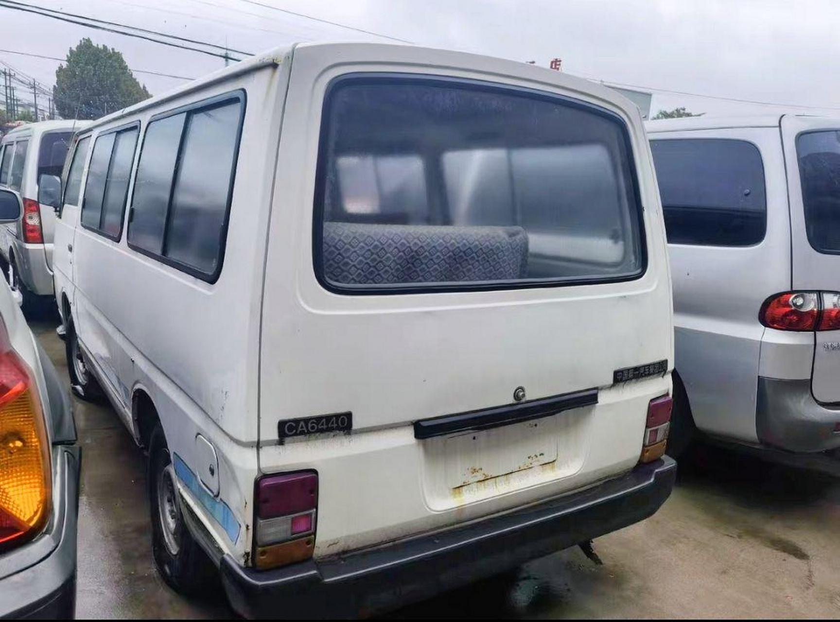 童年回忆 #一代人的回忆 #怀旧 一汽解放ca6440   面包车   一代鹊哪