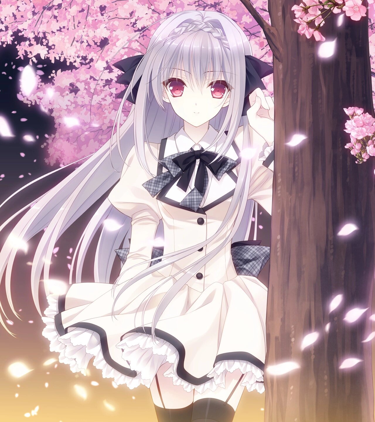 二次元|银发红瞳 樱小路露娜