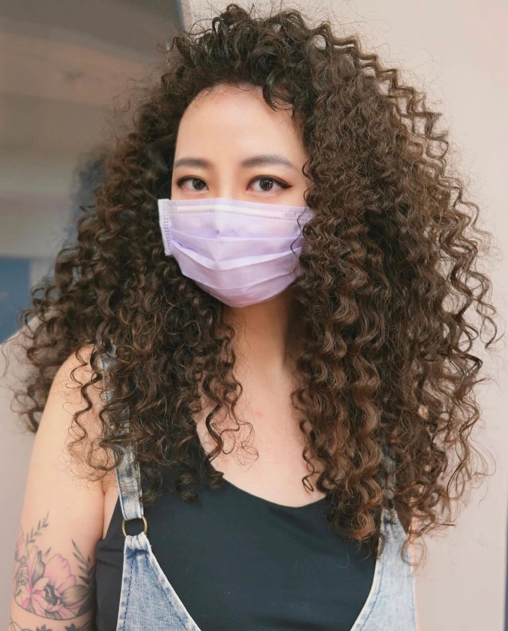 发型 	 特别适合嫌弃自己发量少的姐姐0969♀15 	 烫一次挺一年