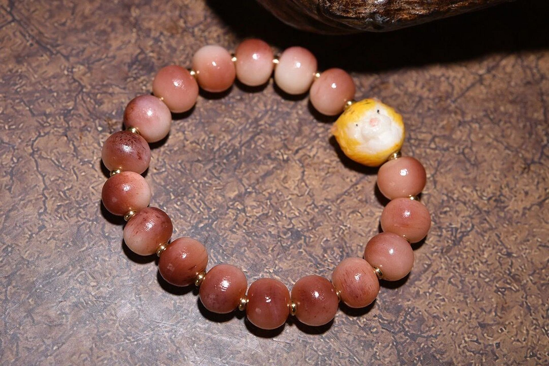 骨艺手串根付小老虎358 骨艺——手串——半血,超油润骨质,尺寸12x10