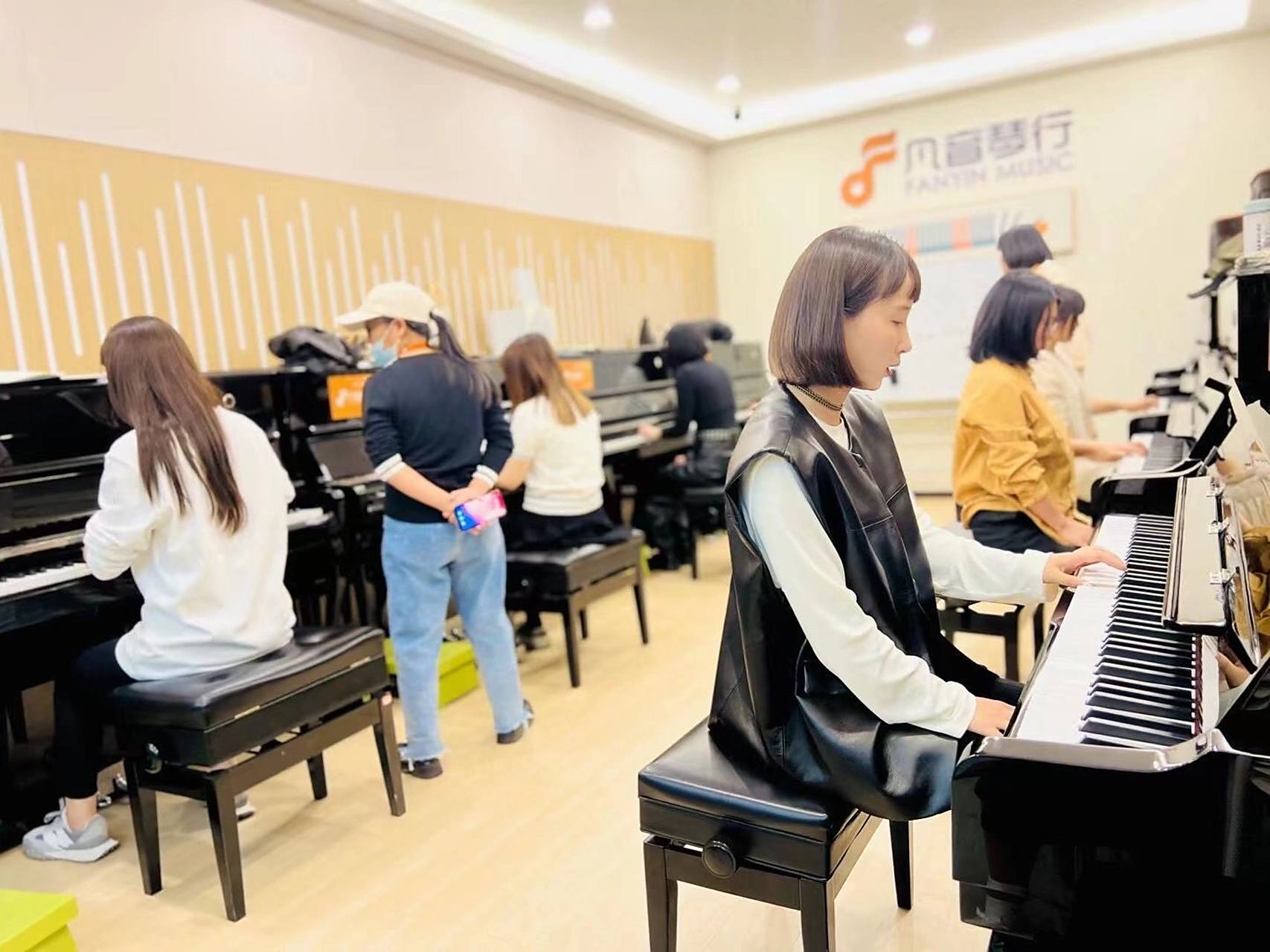 成人学会钢琴需要多长时间?