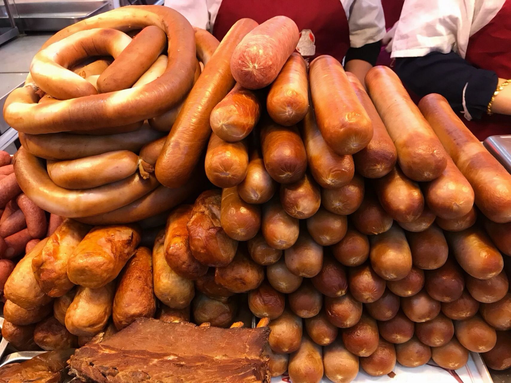 哈尔滨美食推荐奋斗副食粉肠97永远的排队王 93店名:奋斗路副食品