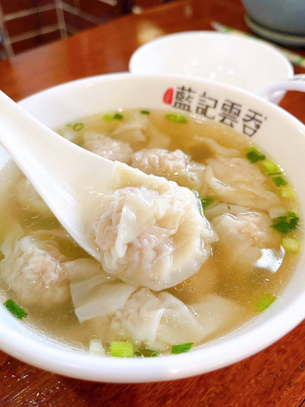 60年老字号小吃,啖啖鲜肉的正果云吞