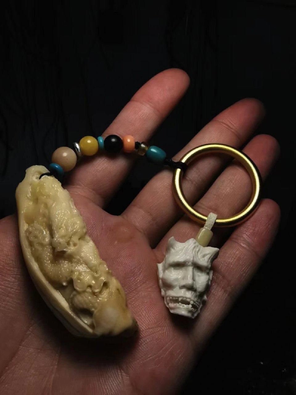 古法金袈裟环 袈裟环儿原为和尚,高僧做法事穿戴装用以束系架娑所用.