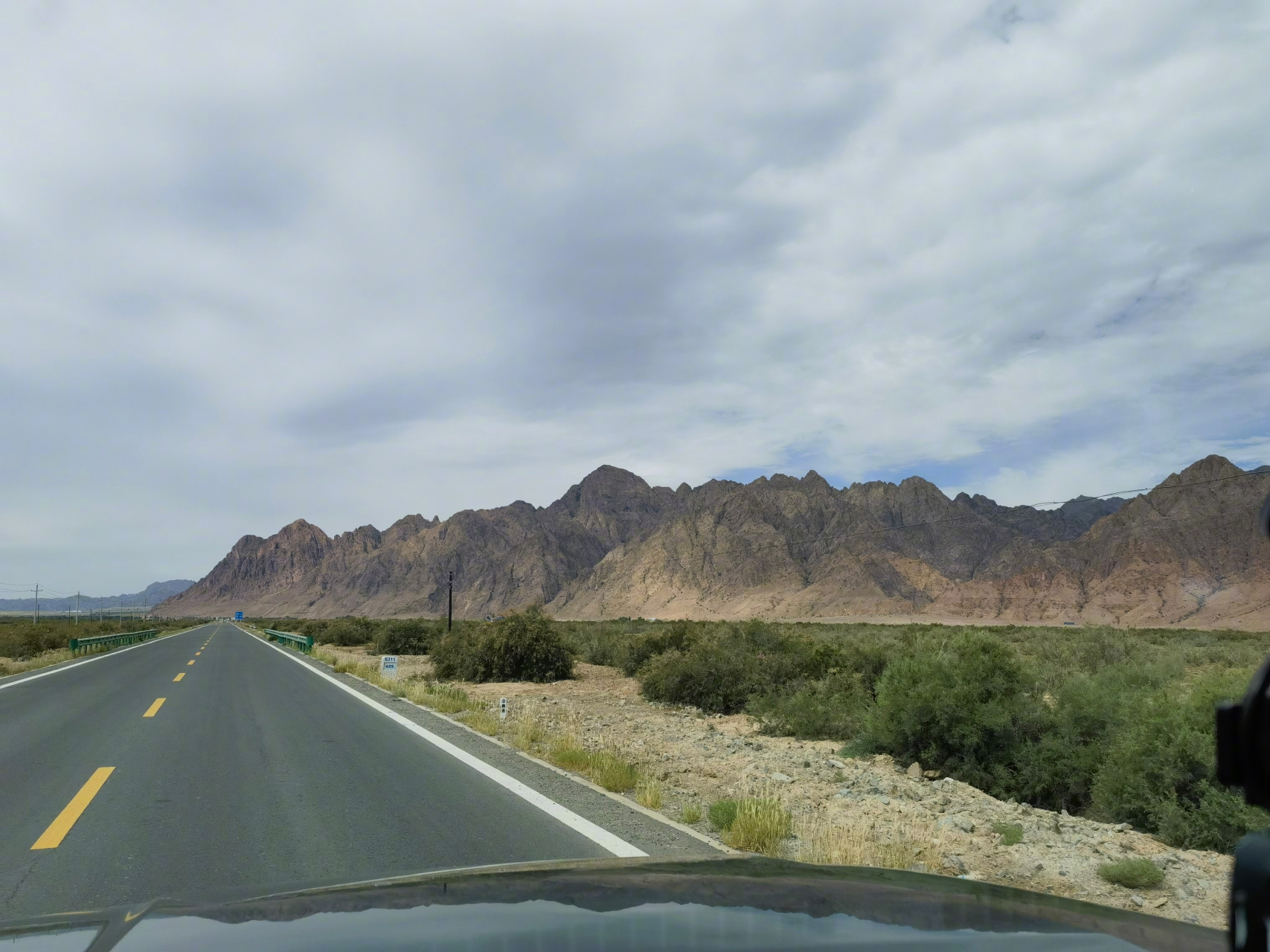 今年第四季韩路游记-穿越阴山古战场.  开始拍摄.