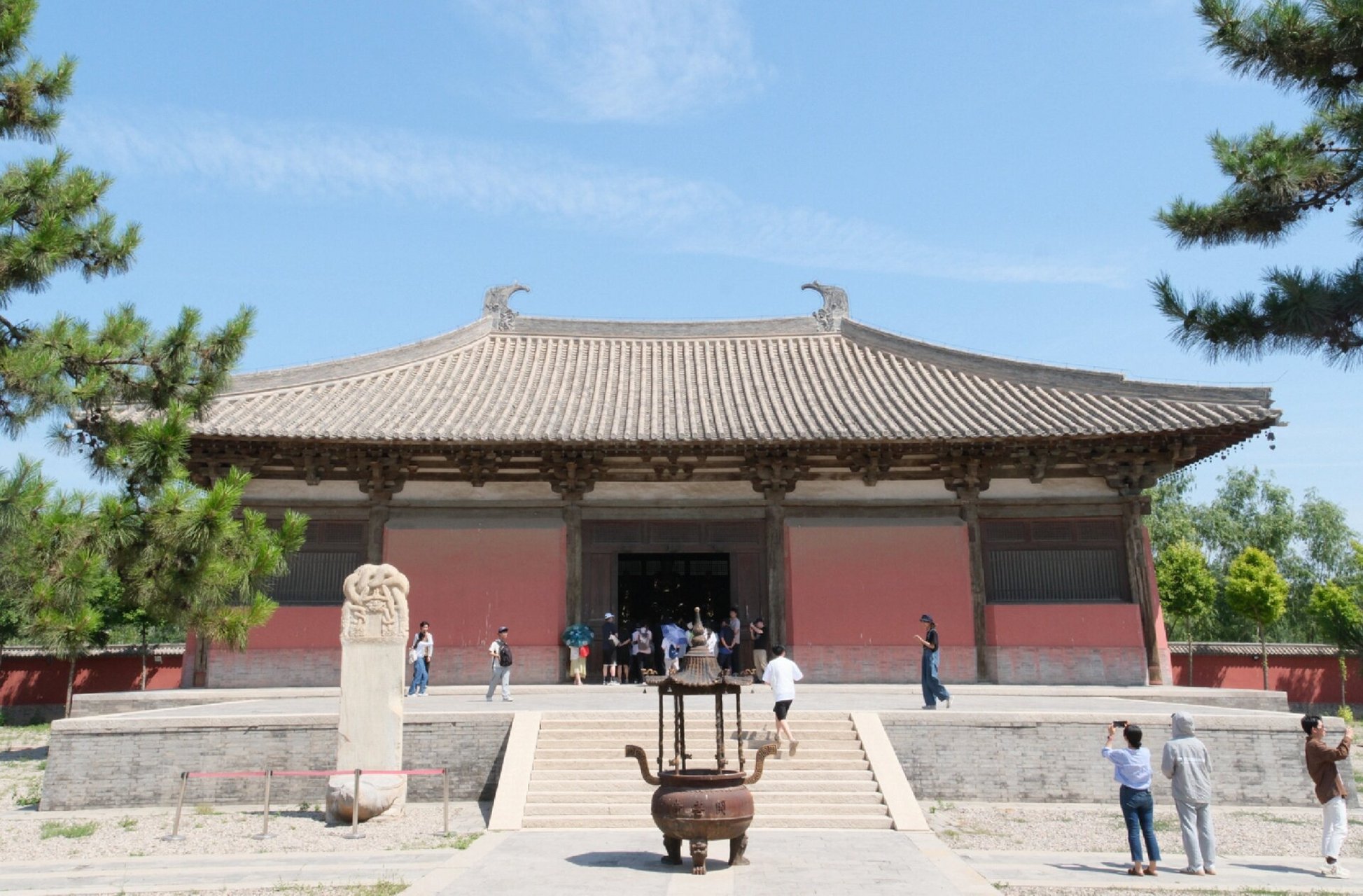 保定市高碑店的新城镇的开善寺大殿是中国仅存的八座辽代木构建筑之一