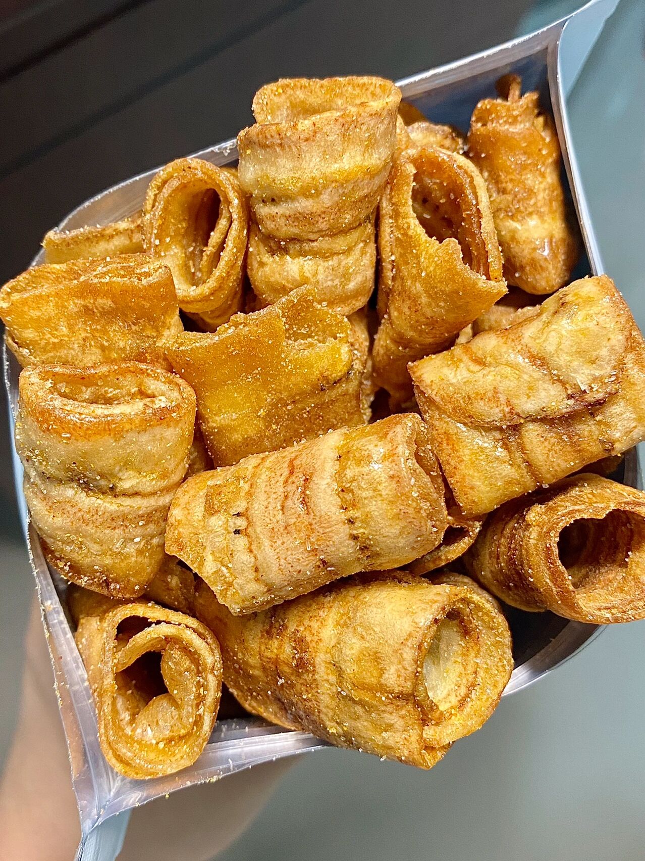 Dried Banana Rolls with Sesame