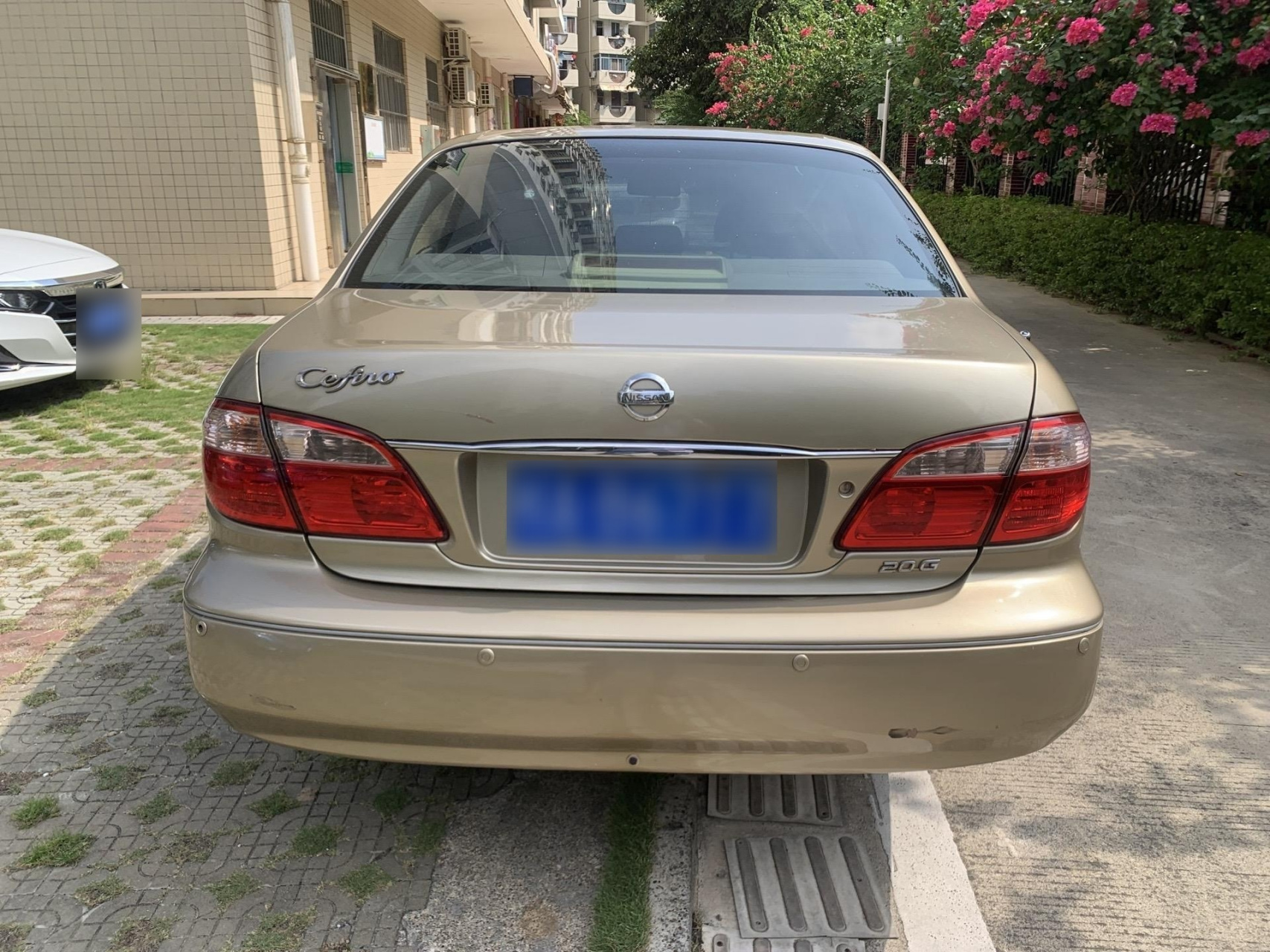 05年全进口日产风度a33精品车况,2.0v6小六缸,2.