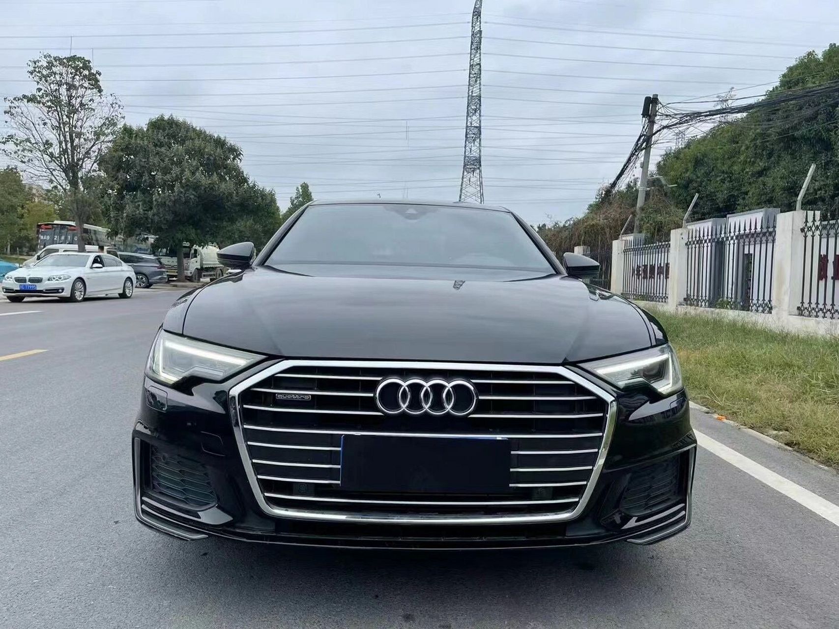 9890搞定19年19款奥迪a6l 40豪华动感型,车况一个灯,嘎嘎香,分期