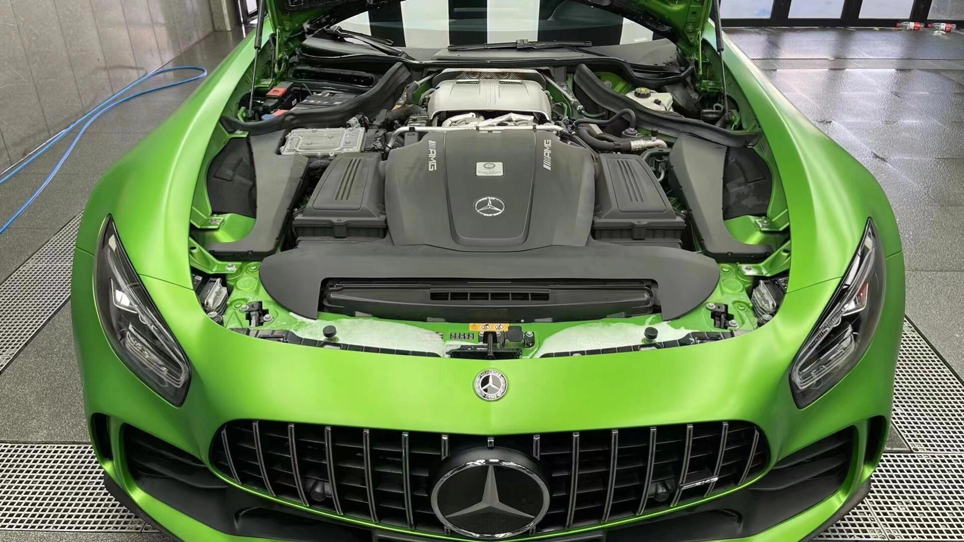 纽北后驱之王,奔驰amg gtr绿魔!