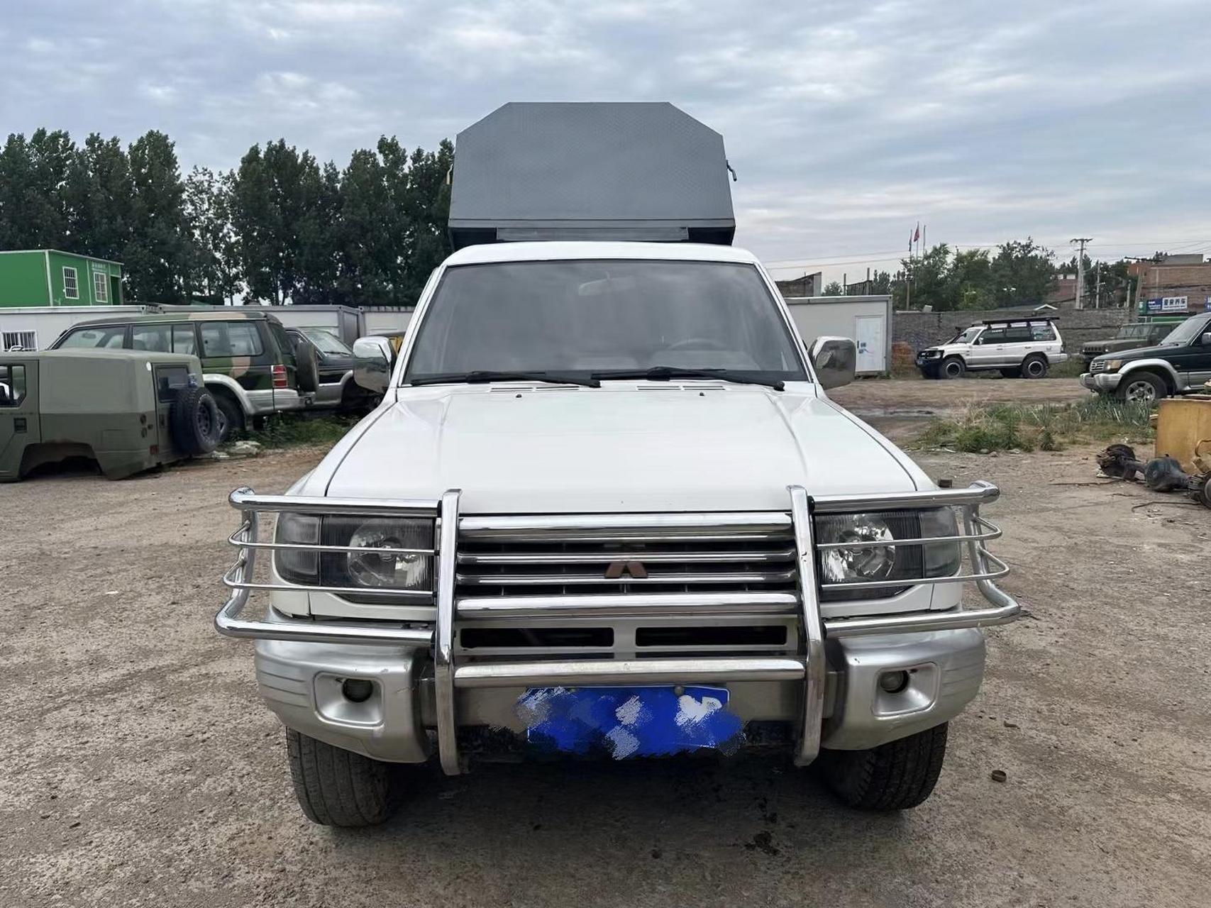 猎豹黑金刚改装翻斗自卸,柴油五十铃发动机,手动4驱,裸车出售