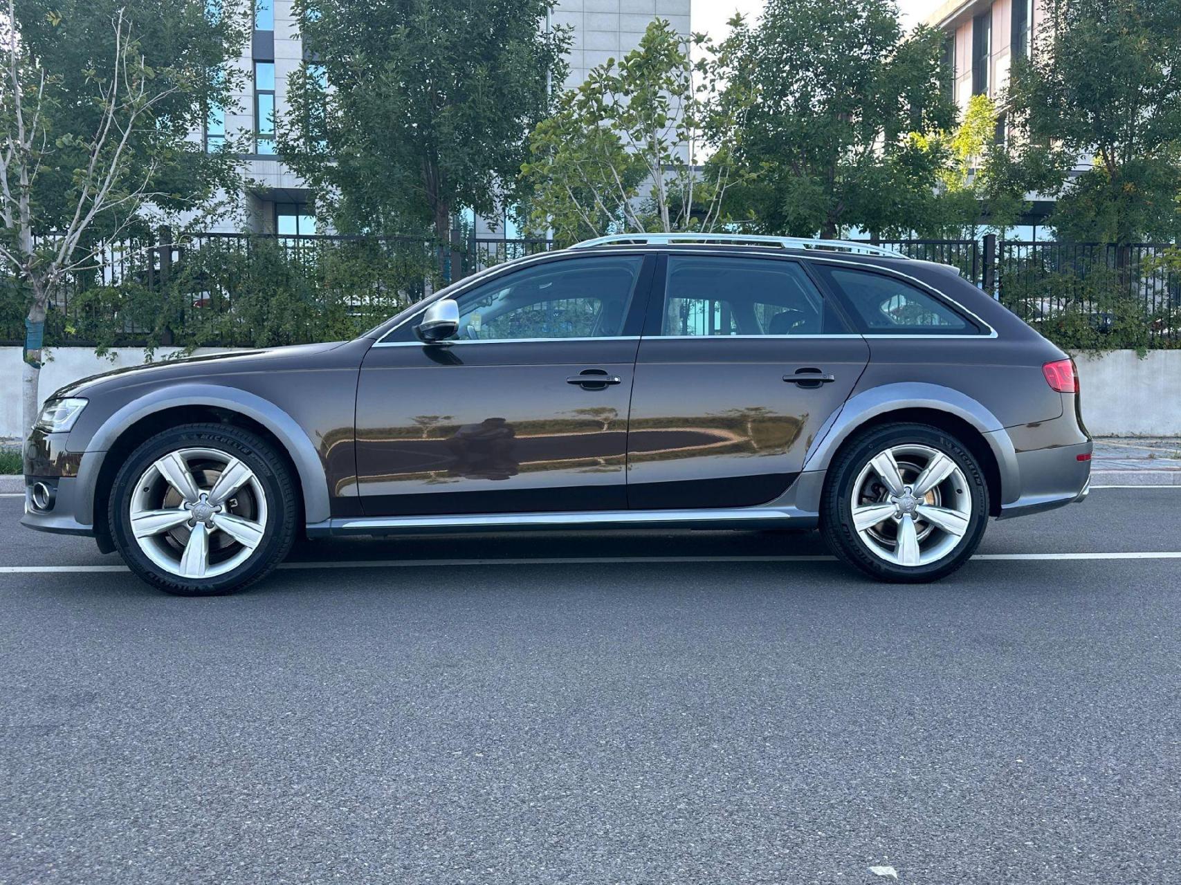 15年奥迪a4(进口)allroad .