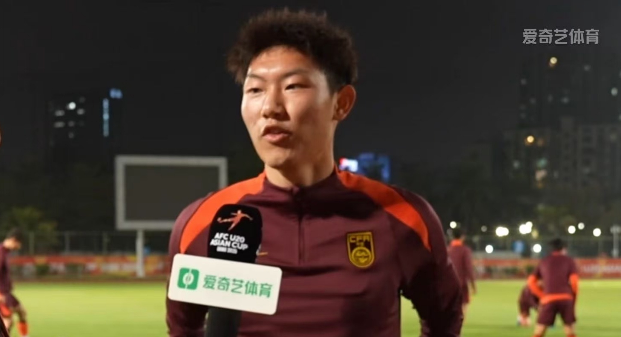 包含国足队长职责解析：谁能担当重任？的词条