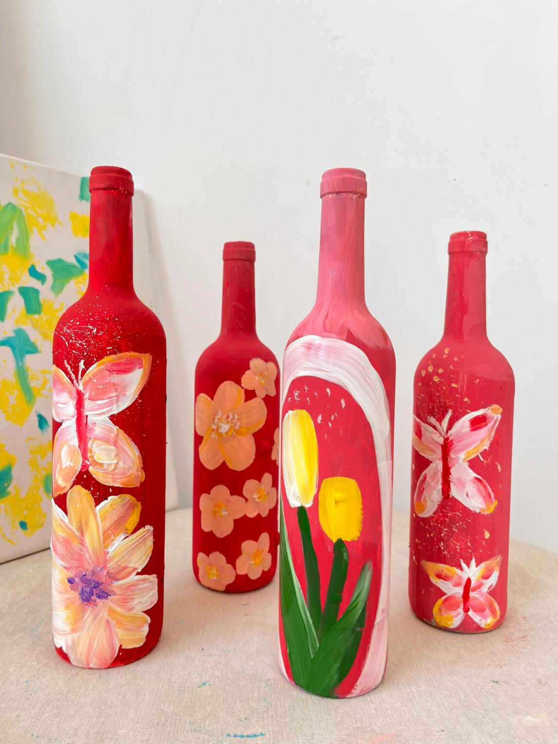 旧物改造# #酒瓶画# #瓶子改造##我的兴趣不小众# #酒瓶# #丙烯画