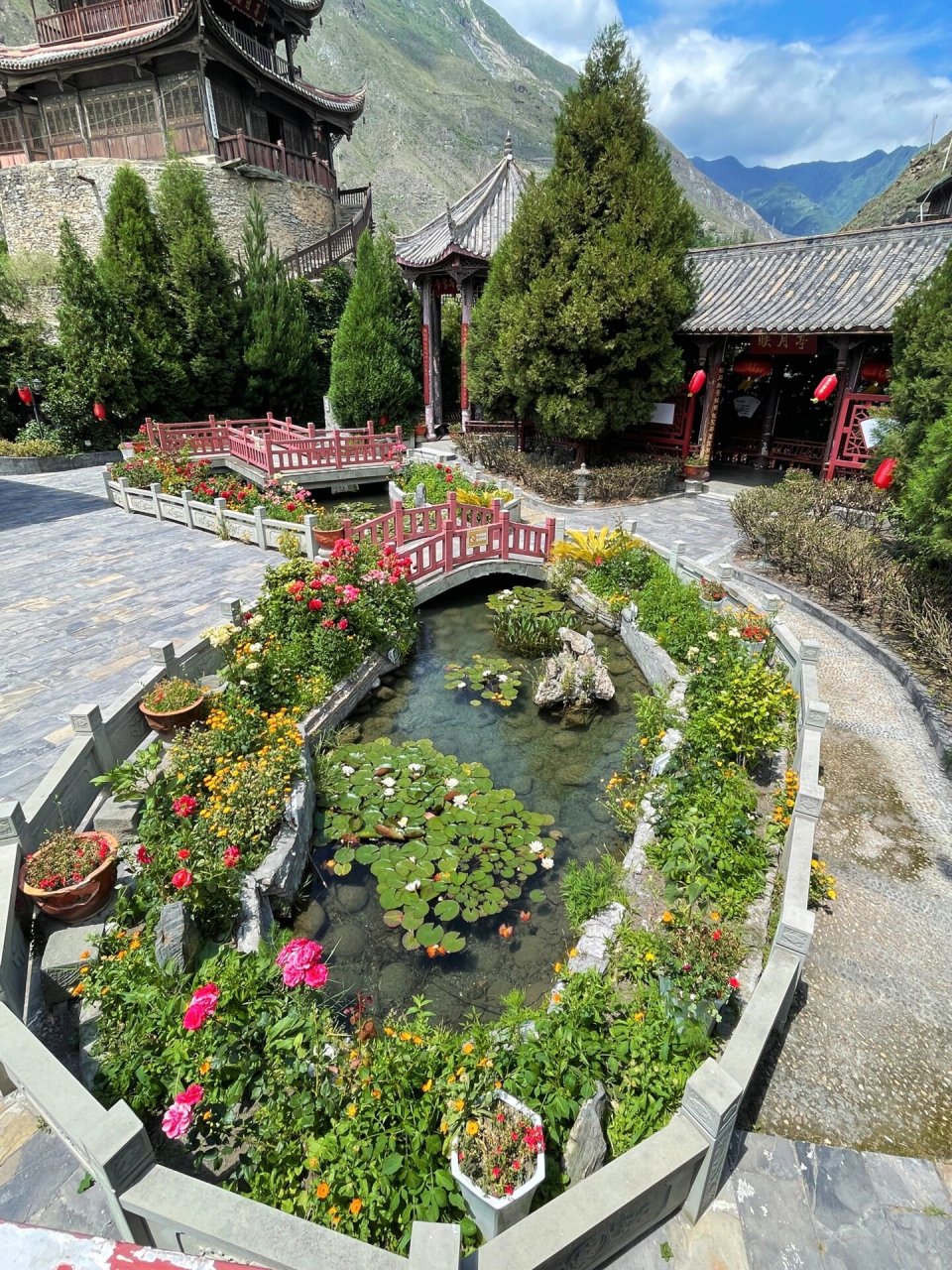 藏羌文化走廊上的川西明珠/薛城古镇 90景点介绍: 薛城,位于阿坝州