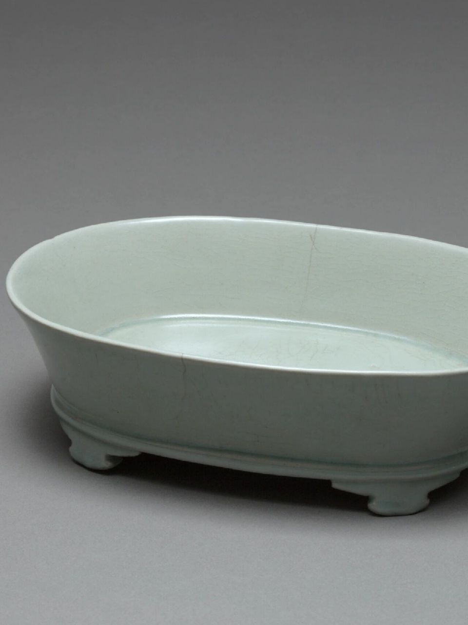 16615-26615  北宋丨汝窑青瓷无纹水仙盆 高6