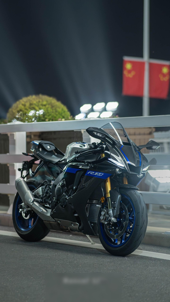 机车壁纸之yamaha r1m机车摄影