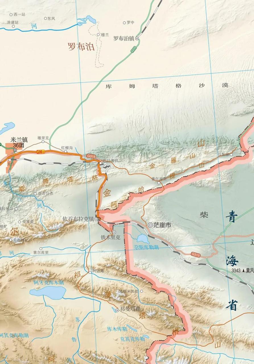 茫崖市面积4.99万平方千米,约等于江苏省的一半,但常住人口只有1.