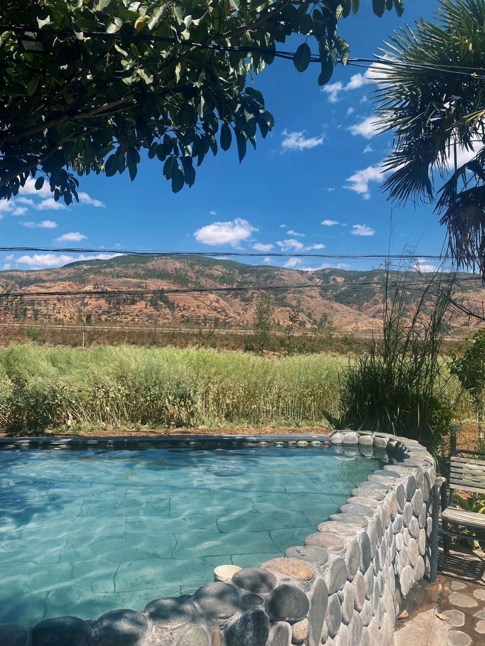 大理温泉7615几十块就能拥有的私人露天池子 !