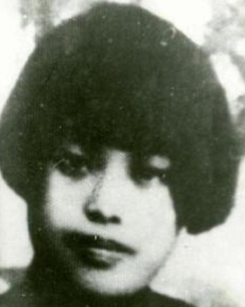 1931年,敌人把有孕在身的冯金妹吊起来,用皮鞭狠狠